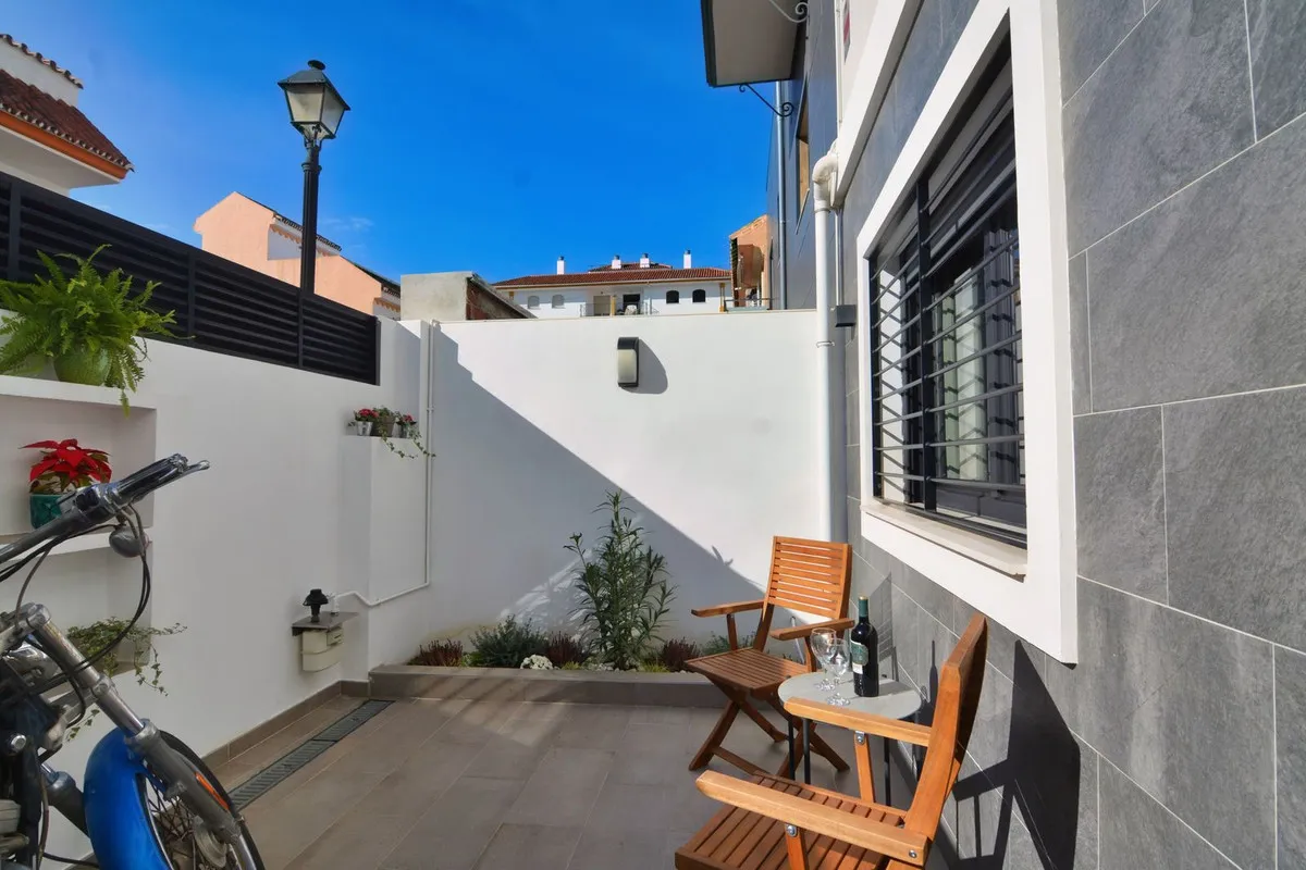 56c44a8e-971b-49c3-b280-2f655481b81e