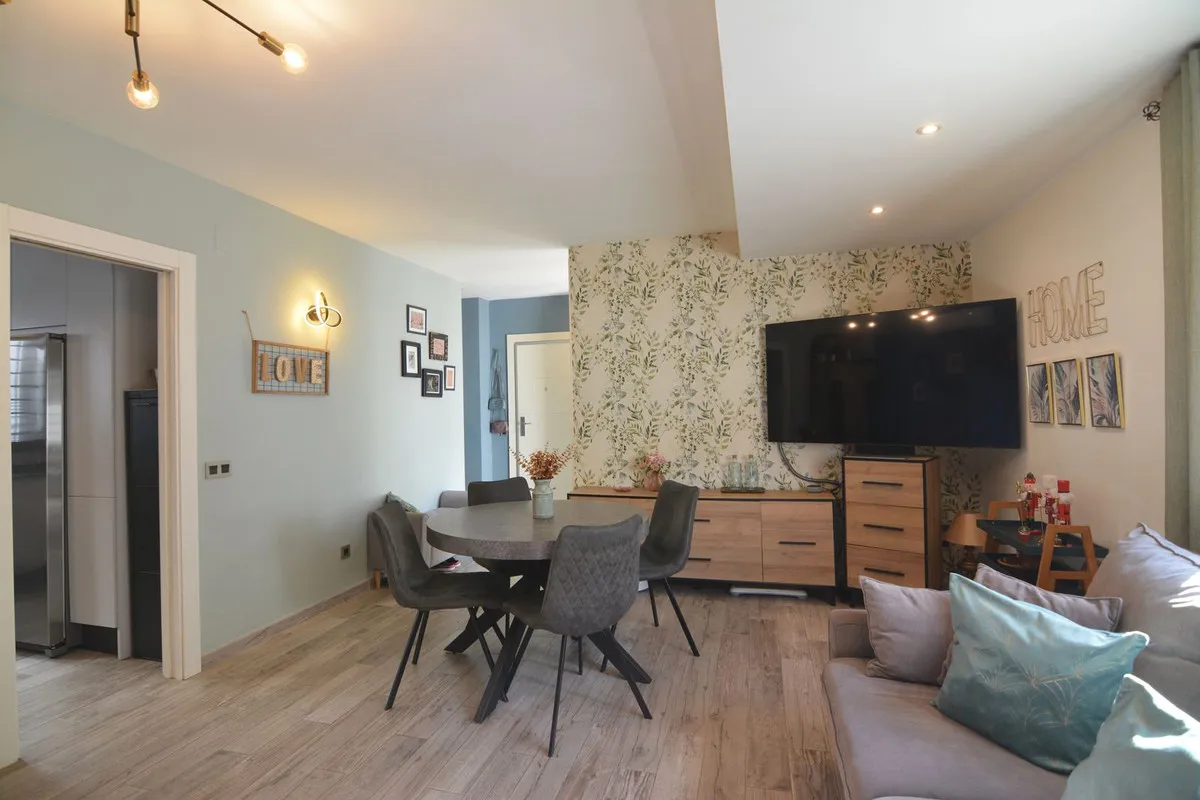 e883045b-5d1d-49f8-83e1-a437b27e2bbc