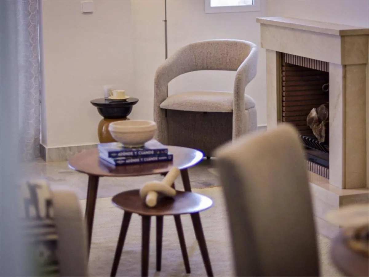 4004ecb1-30ca-45a6-9008-15f97469b99c