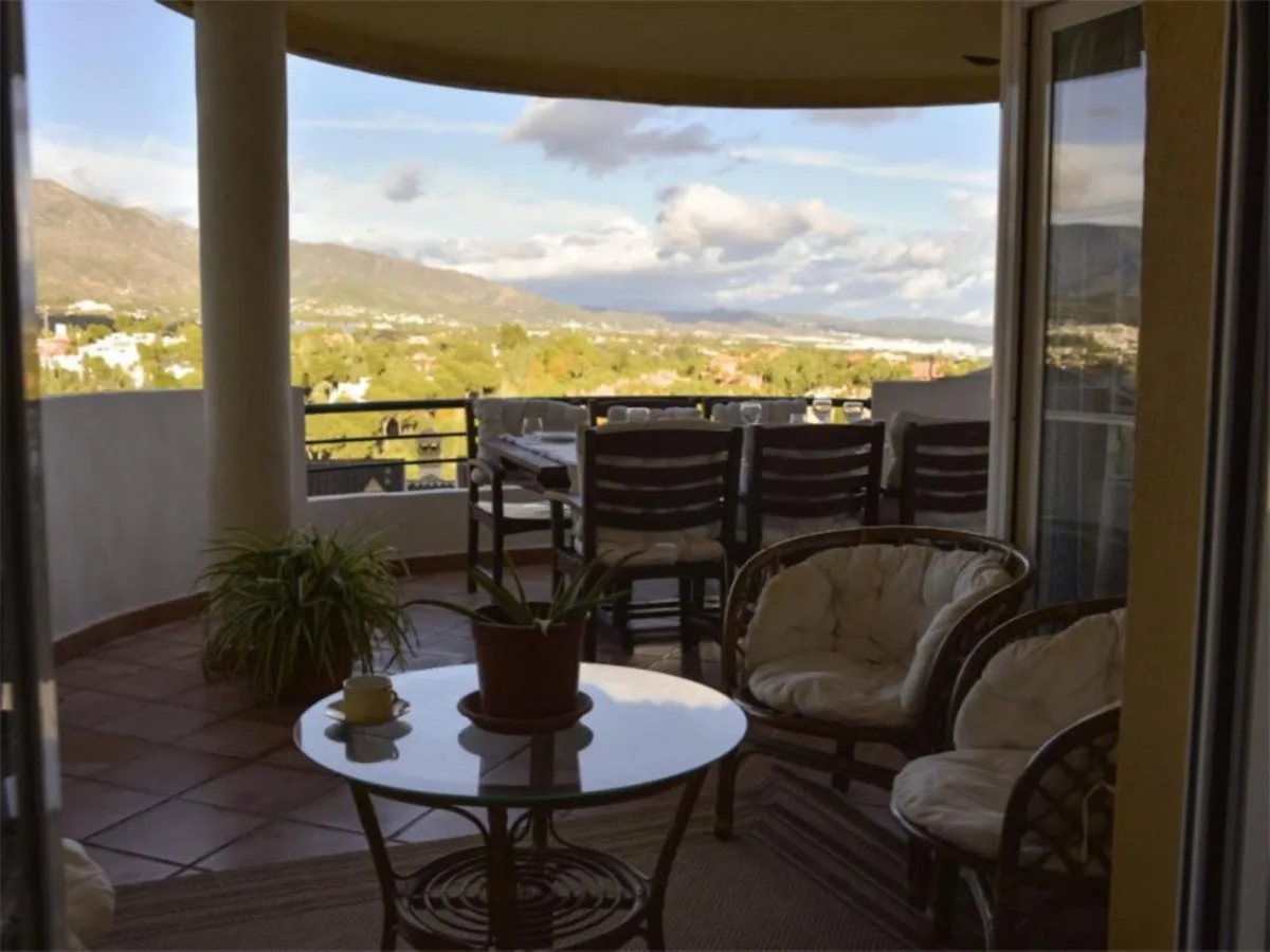 db082cce-2f3a-4419-8865-c1c536a8a4f1