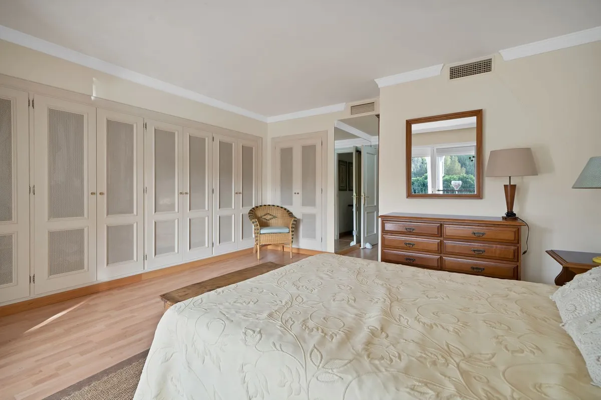 659cb872-f3e7-4d26-8338-f63abf396a1d