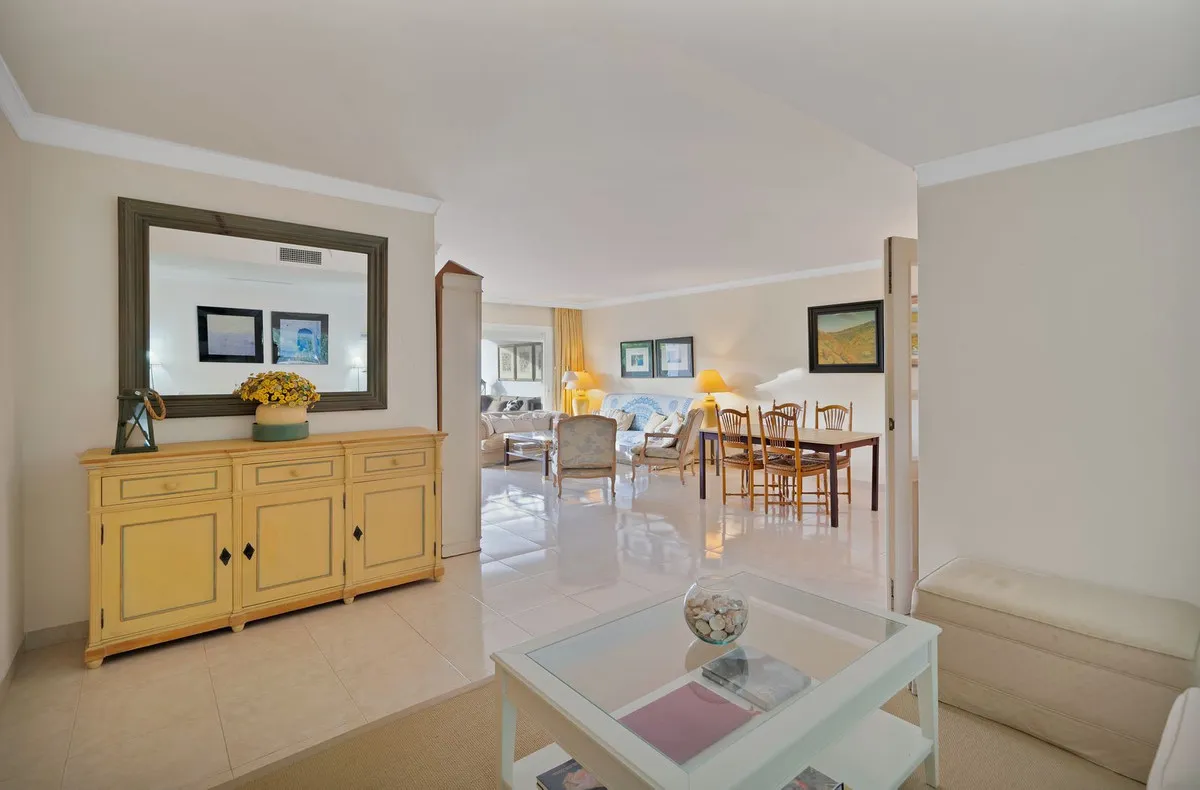 a4e38175-eb8c-467b-9c24-90be42130d09