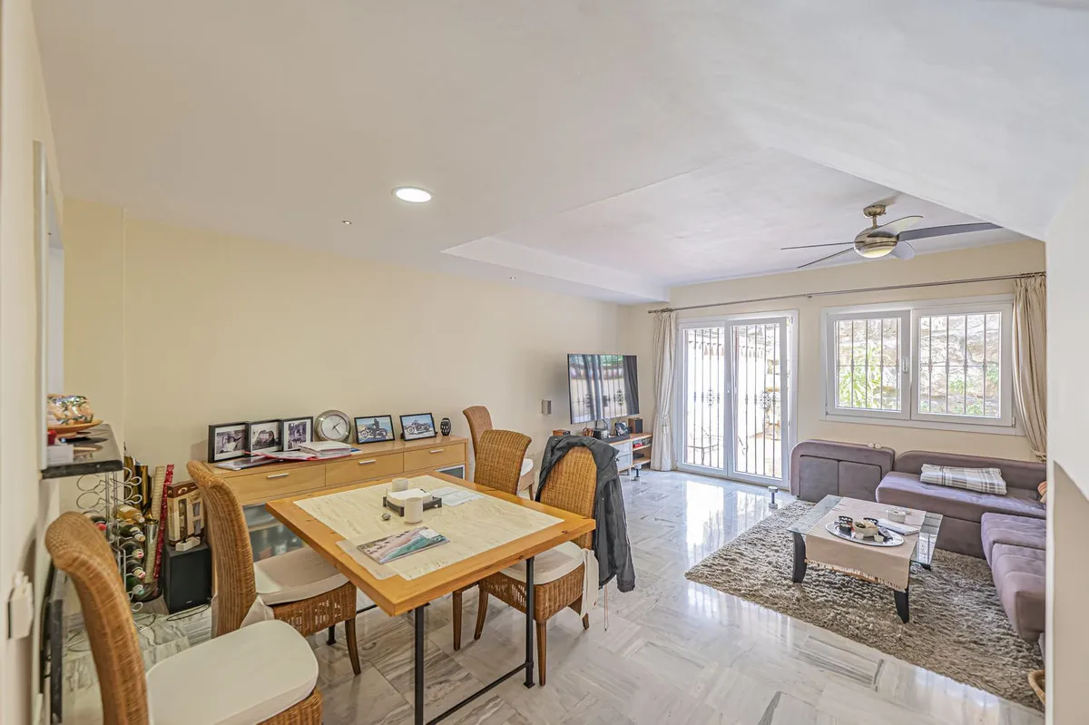 aa863da2-57b8-48ec-8fd9-ec147c8fb0d5