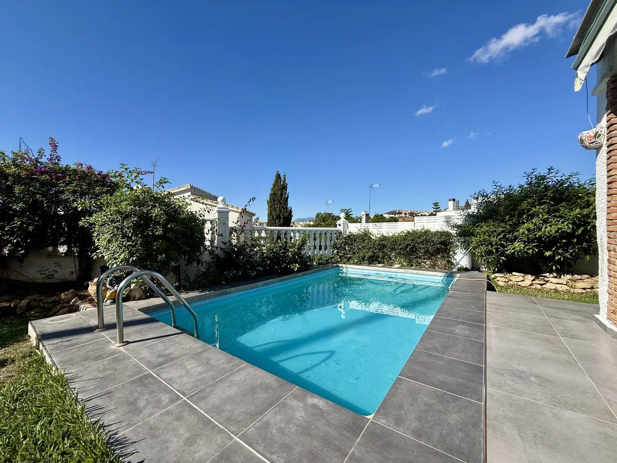 07c898e9-9fcc-4f15-9bed-59dd0d2fbddf