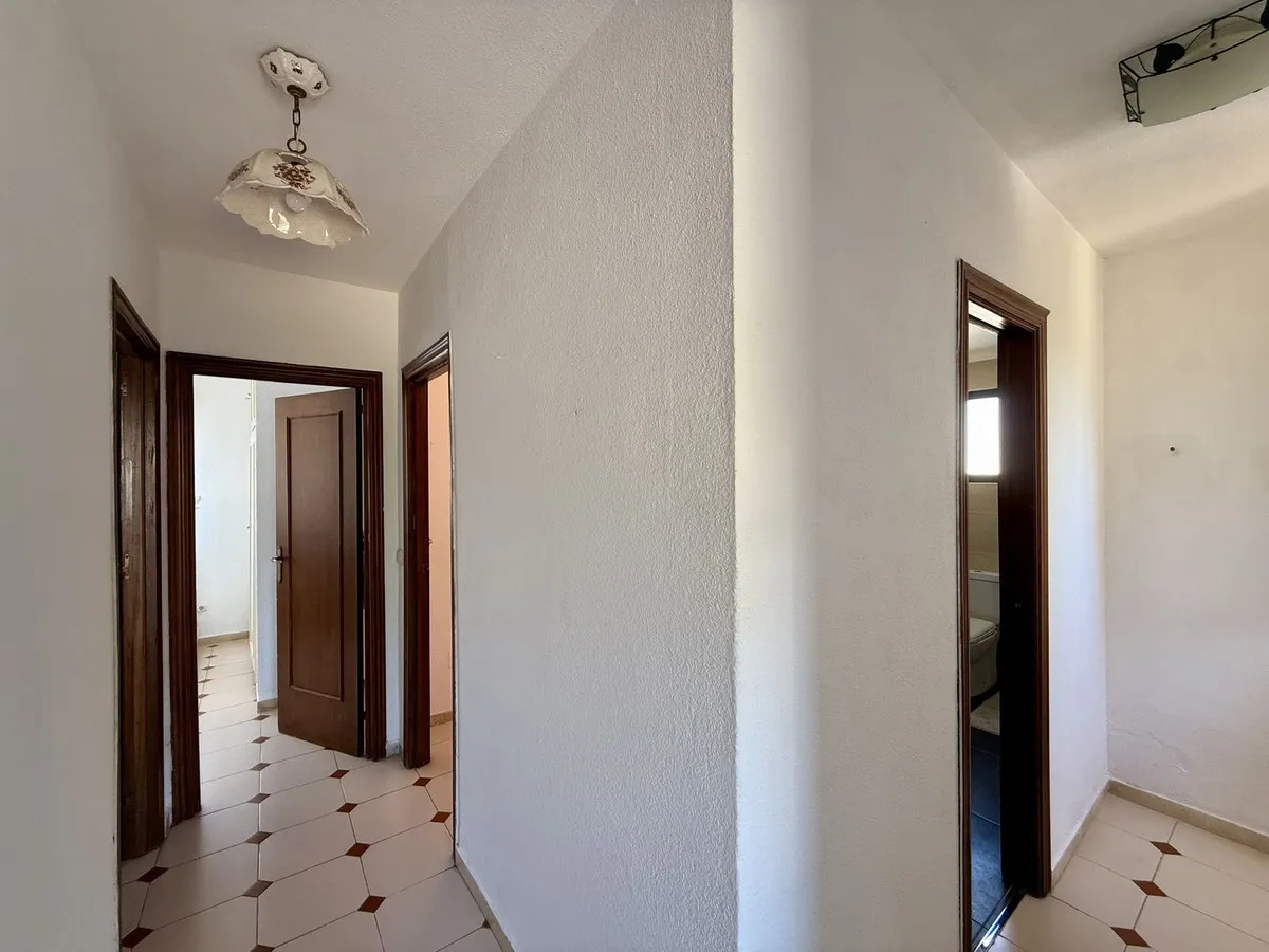 18b0c7d0-e3fe-4d2a-ae39-91bf6e517f4a