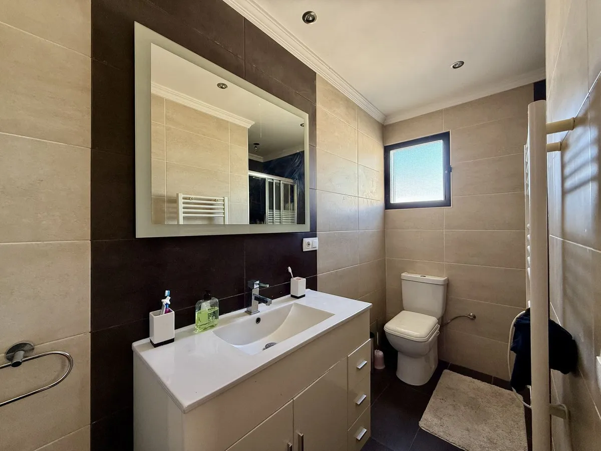 827b21fe-1708-41cf-9efc-3061c88753b4