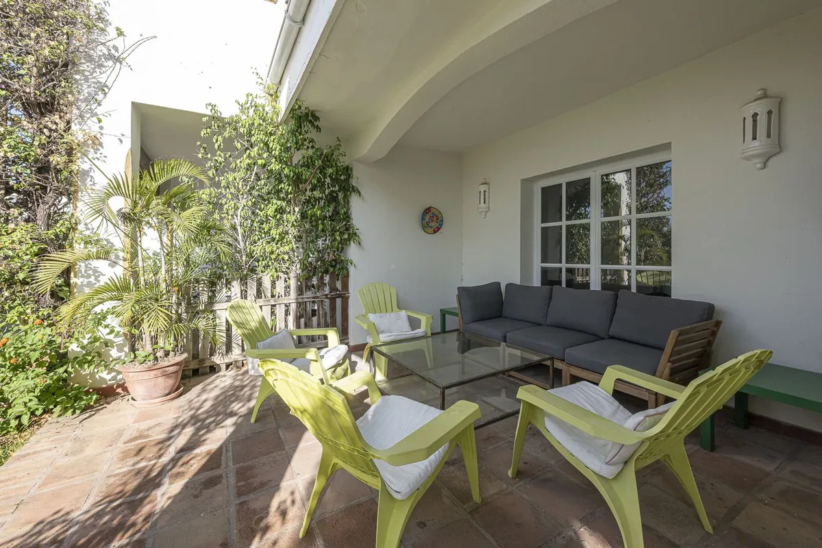 8bb5bd01-0e28-4e32-836b-c816c4735108