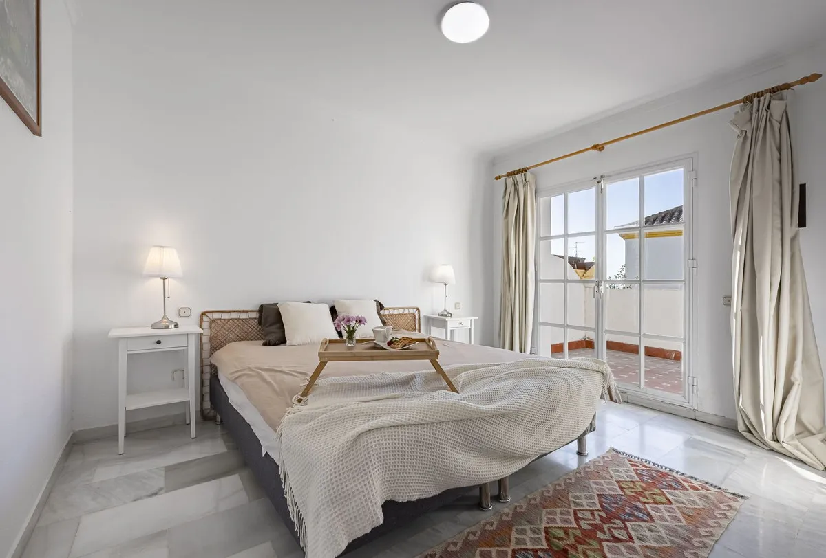 c6d19d0e-50e6-4f81-b5c0-67f4c68e828b