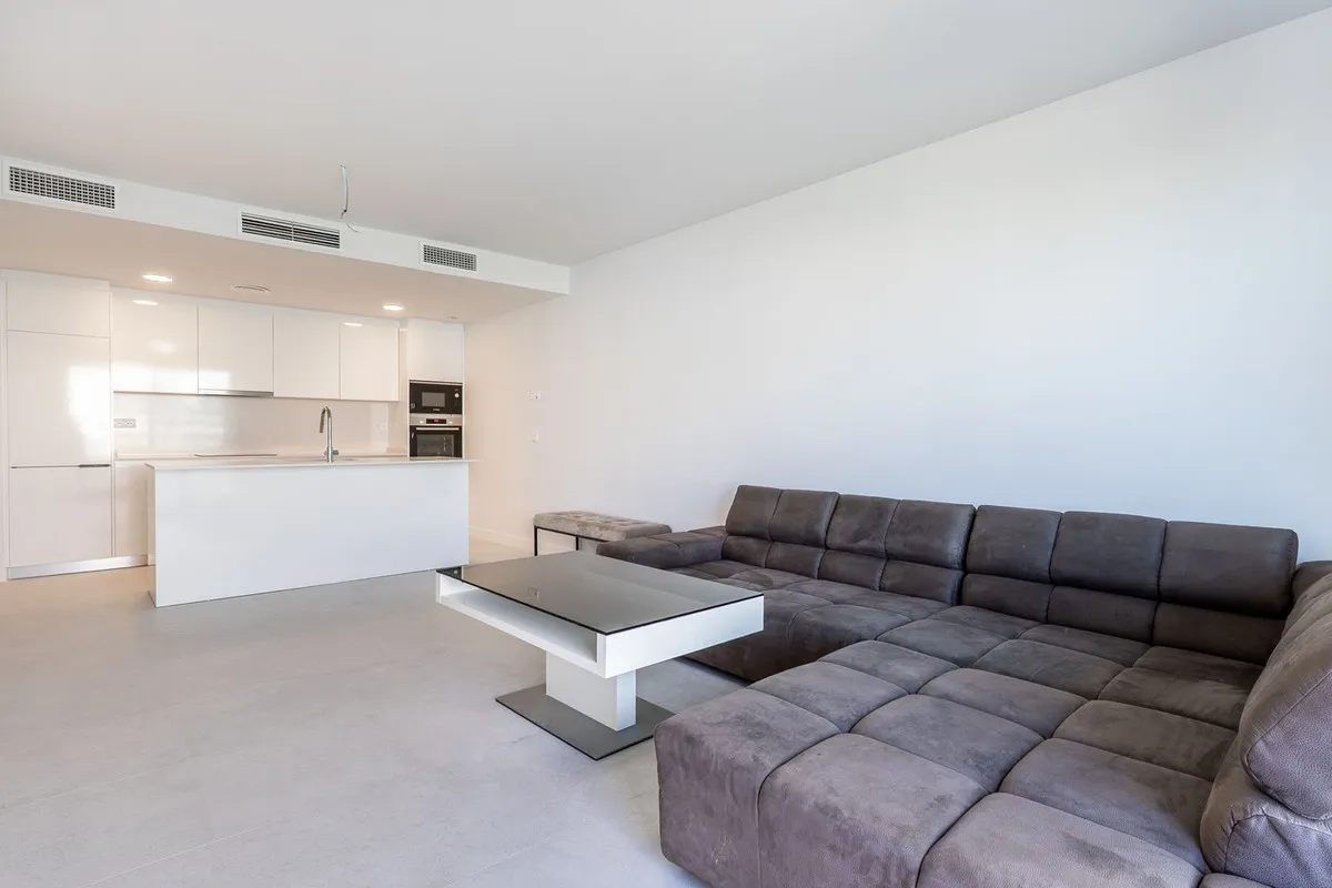 150754ef-a6ff-4ecd-b9f2-da1b65f7b456