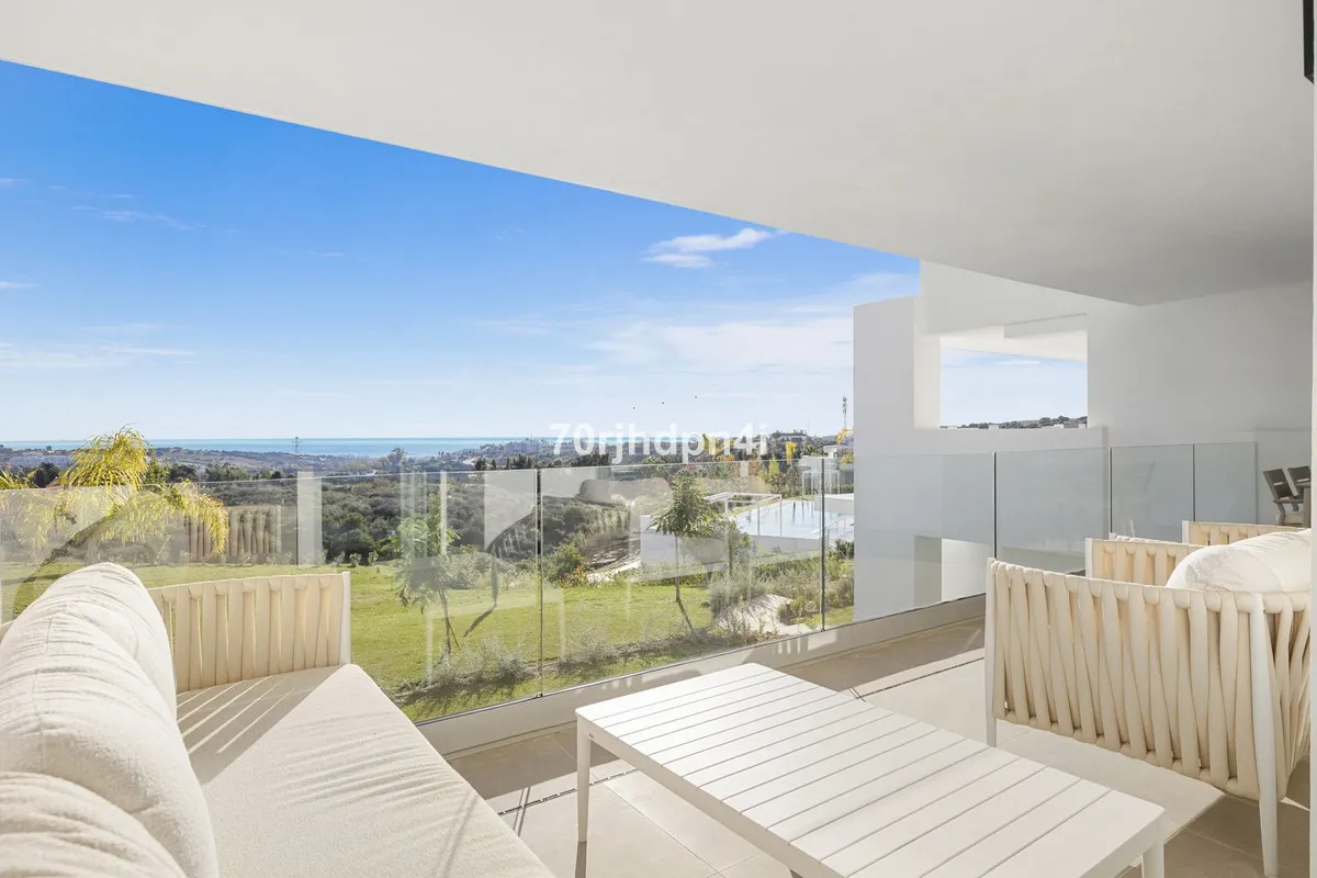 d0e973dd-b66a-4c25-86f6-7169aa48c3f1