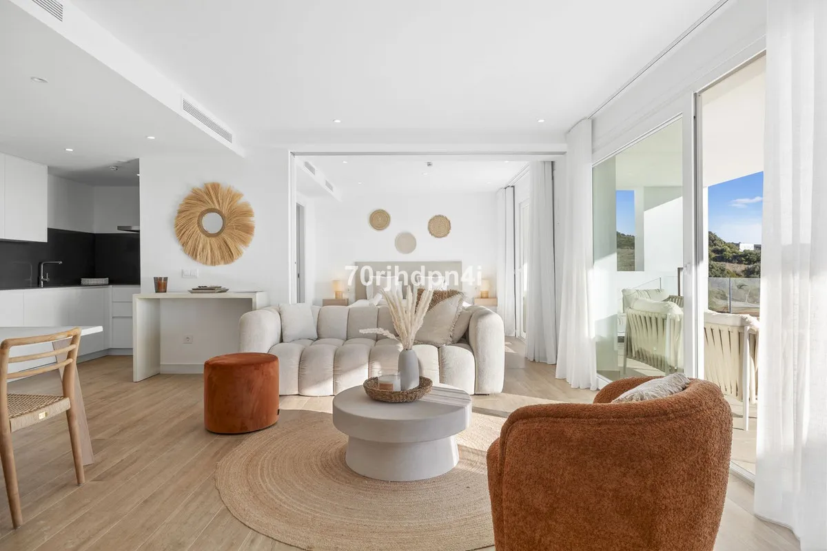 feabe9a7-5824-4083-b6de-4f0d59af3393