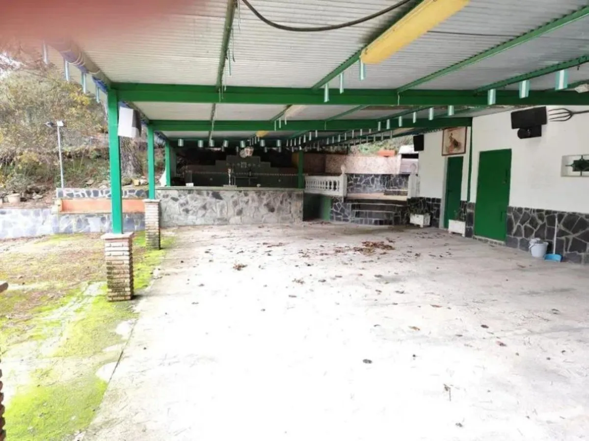 711f46eb-938b-4adb-be06-a9a71c05927d