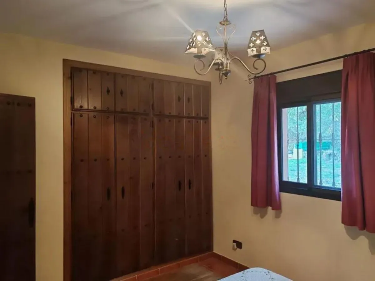 fce4fe92-40ec-4169-8a11-1476cef9abf9