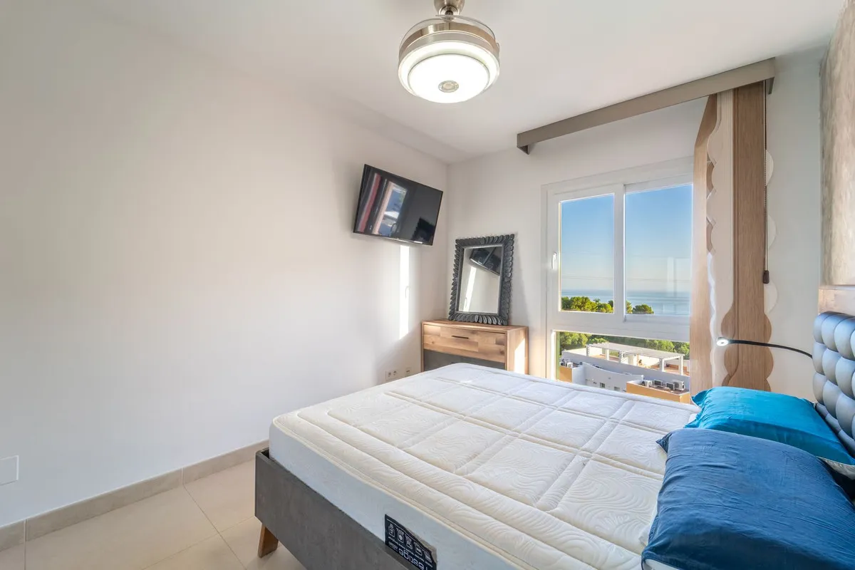 b9888f75-536f-45c9-bc0f-deb138cd5460