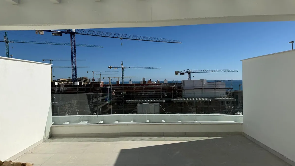 889ca5d2-562f-481d-baaf-30104baefe4e