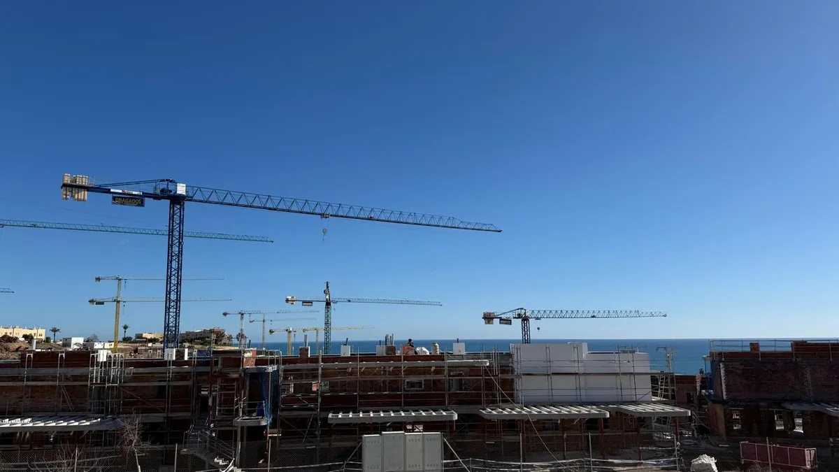 efbef1a9-9442-4146-9e0e-c55762504d28