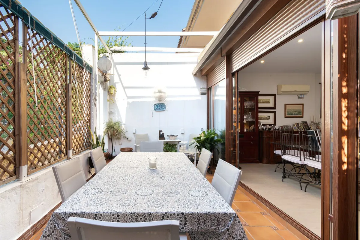 a21cdd43-8b33-4f03-9ec1-663fc8def8ee