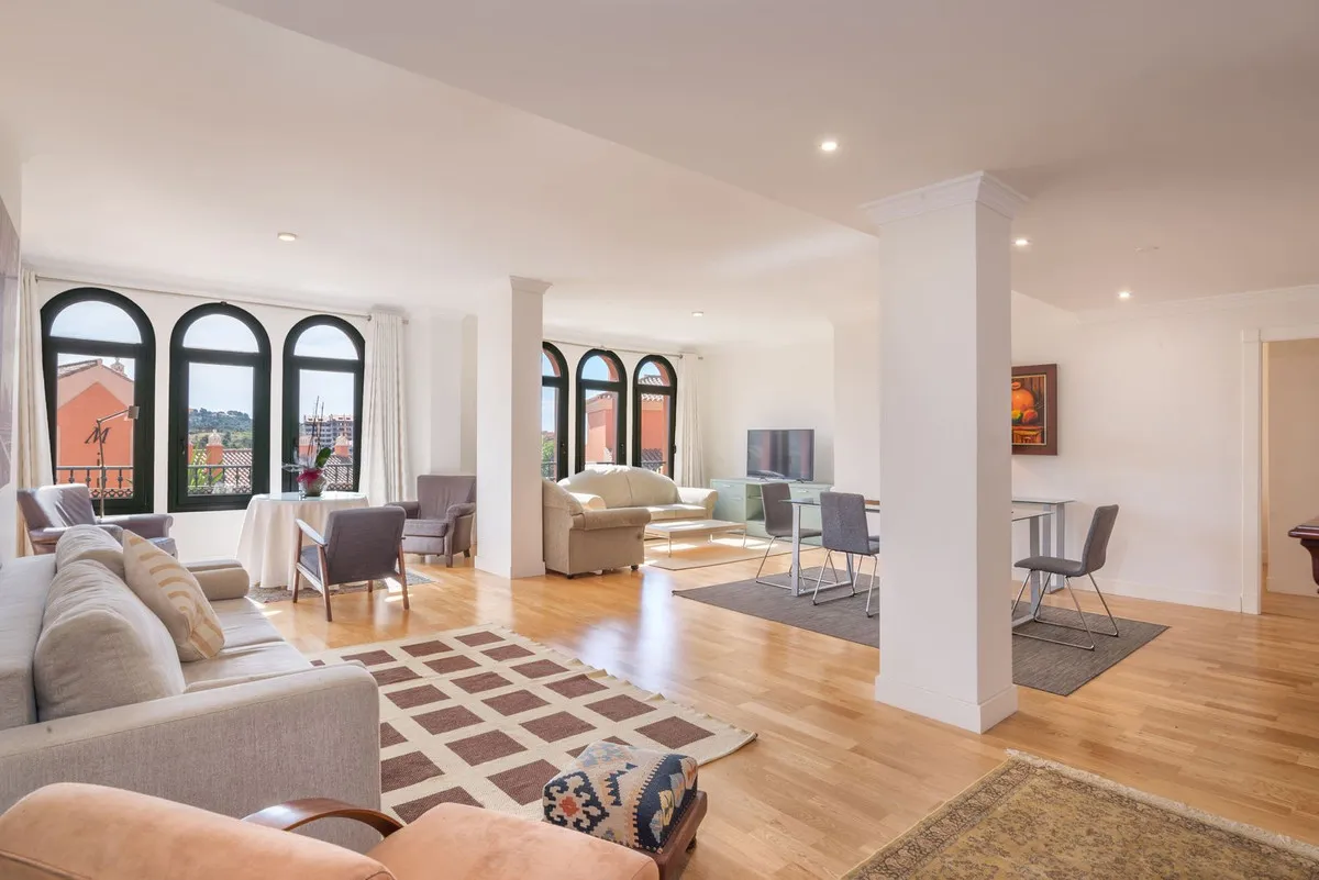 85445f8f-8c5e-4229-93f8-96bc3a0311cf