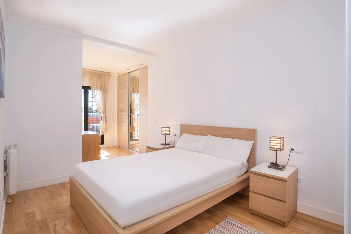 eb7048d5-3ba8-437c-aa65-8f5540e9c821