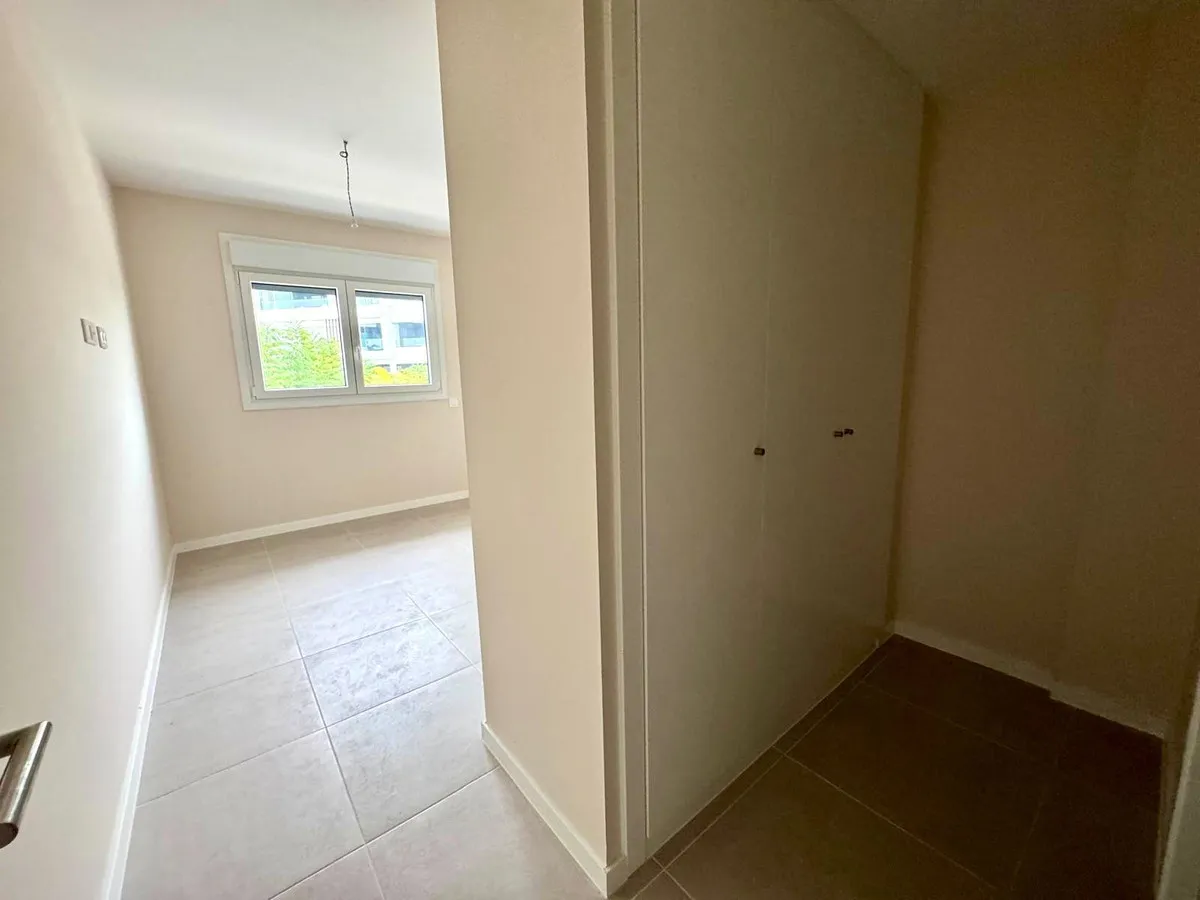 9c155df9-bf83-4614-9fe7-0ea1d4e90e81