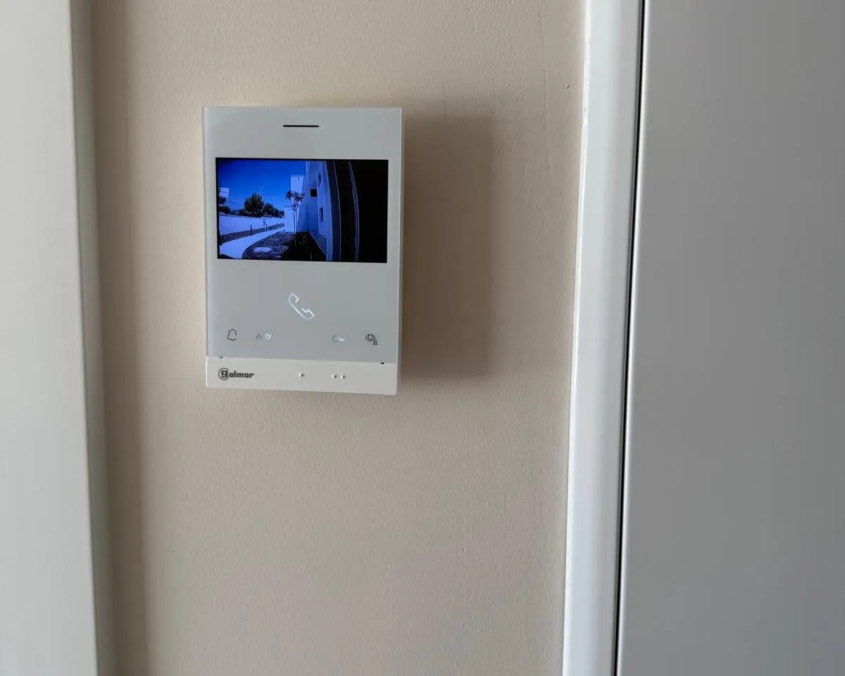 cc470d8a-7bbf-49de-b77a-d29923c8f197