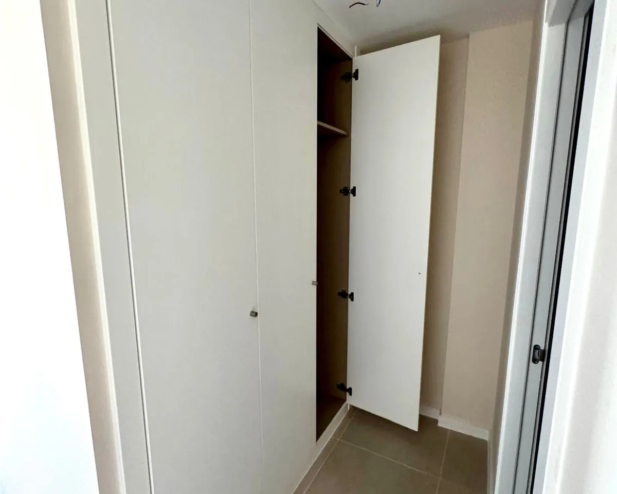 d2aa31ae-15e2-424c-80d6-5339af857779