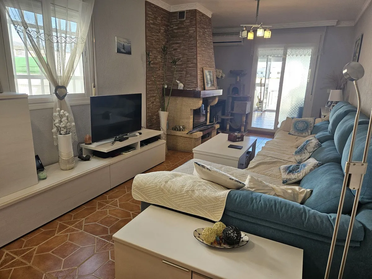 0aba3f40-1588-4568-bda7-61bc4ec5c75c