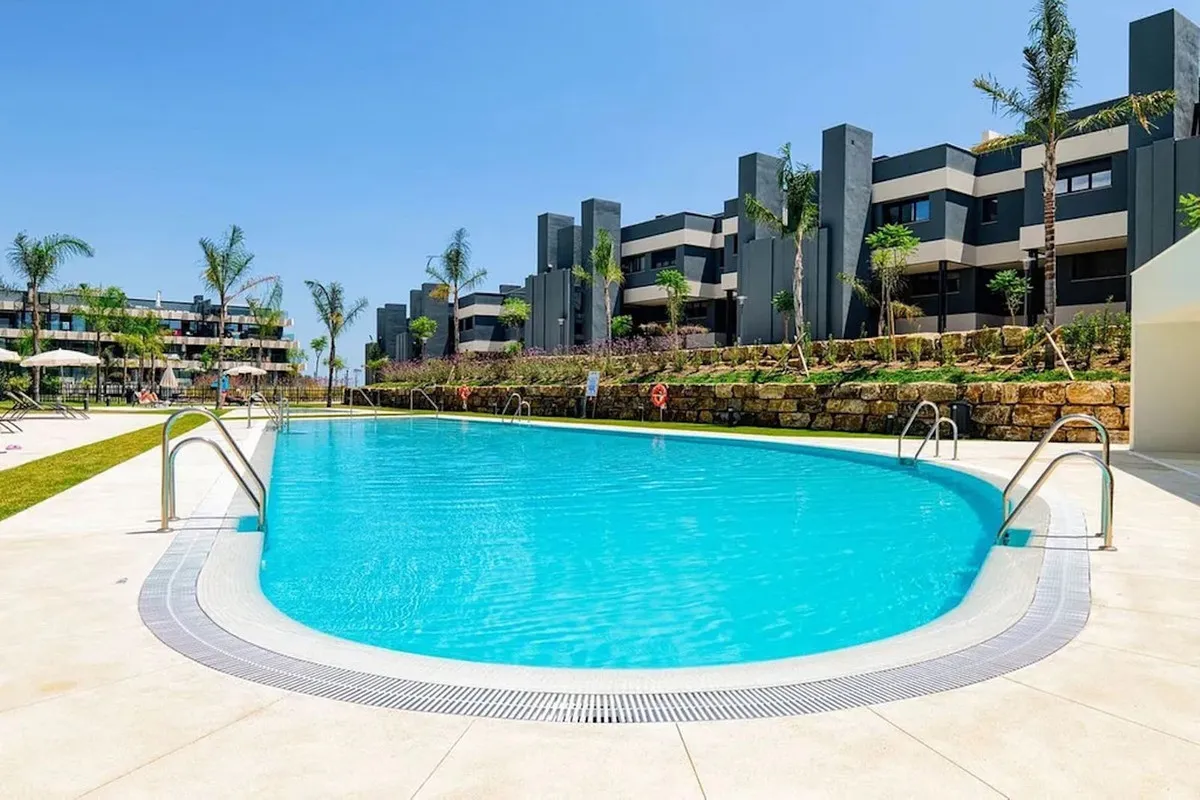 53c1c270-4800-4228-8010-a18e8df9e84e