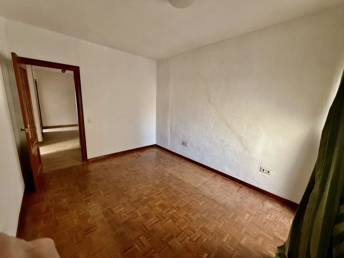 93af02f4-5aaa-4f20-b562-9b4e6bbccb29