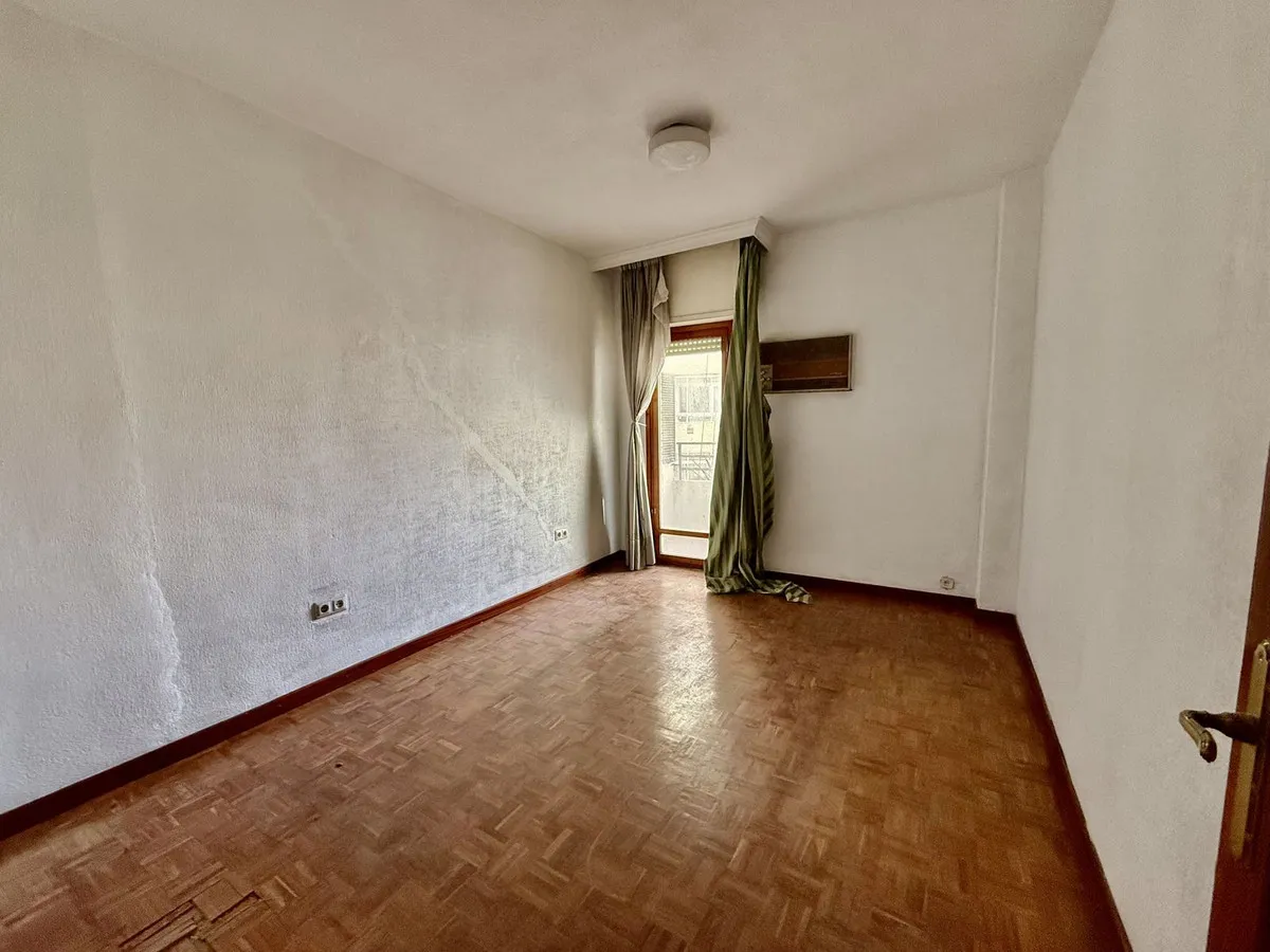 ac0fec6f-2ff3-4ddb-a8b8-8101db7217c5