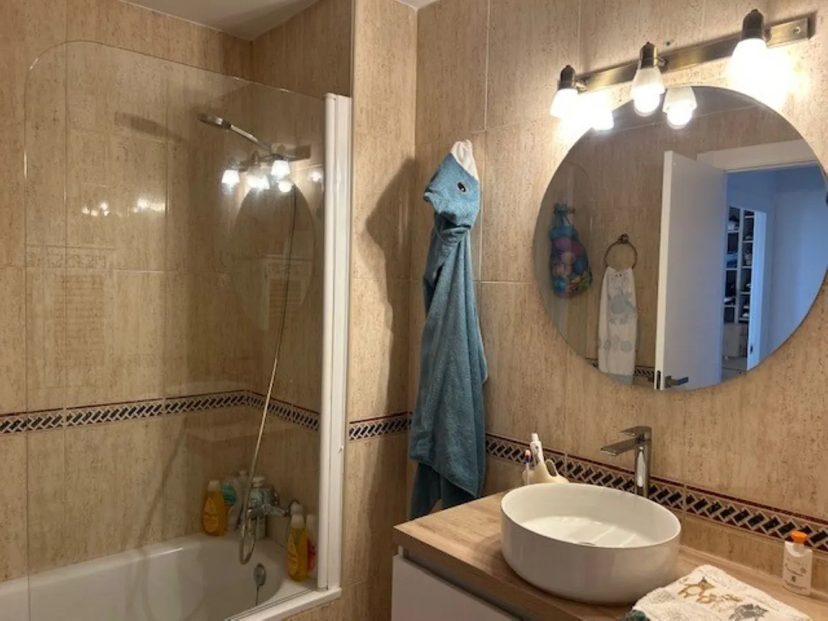 e33c31cf-e8f7-4a7a-aff4-6cd67e5fecd5