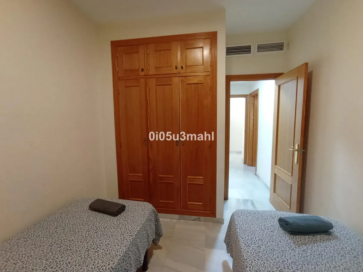 10b2acff-f7d5-4507-a77f-43ec4e8d85b0