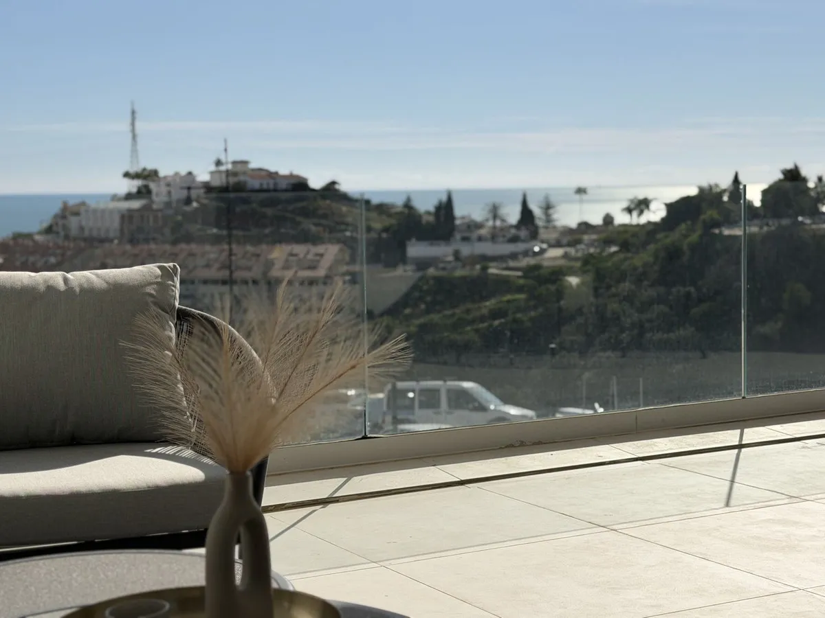 b9753b97-104c-4663-a069-a6af6b500650