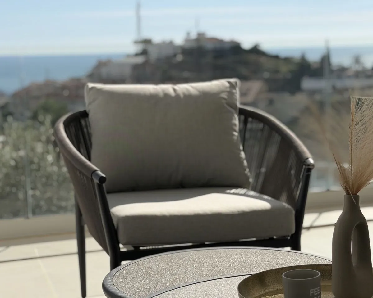 cb87b3a6-fab6-42ef-bb2d-c87c9b1c81e5