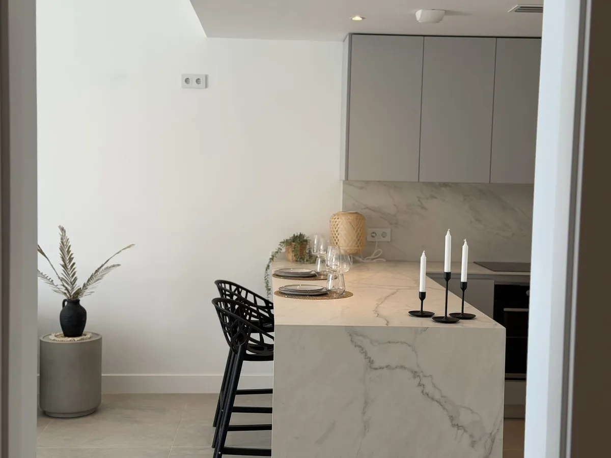 dd2dec00-dd36-4021-a8e7-ebdef2a1609d