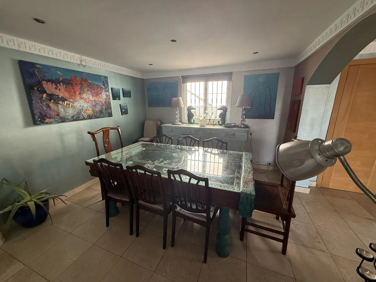 b57f30b8-acf1-46f2-b10d-656e6a75a0ba