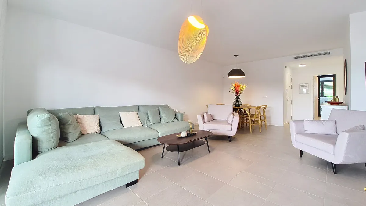 558c6630-df0b-43db-9f8f-b6bca7589188