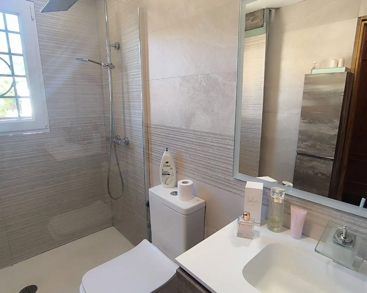 36bfa0b6-4ca1-4294-a741-04a717778e74