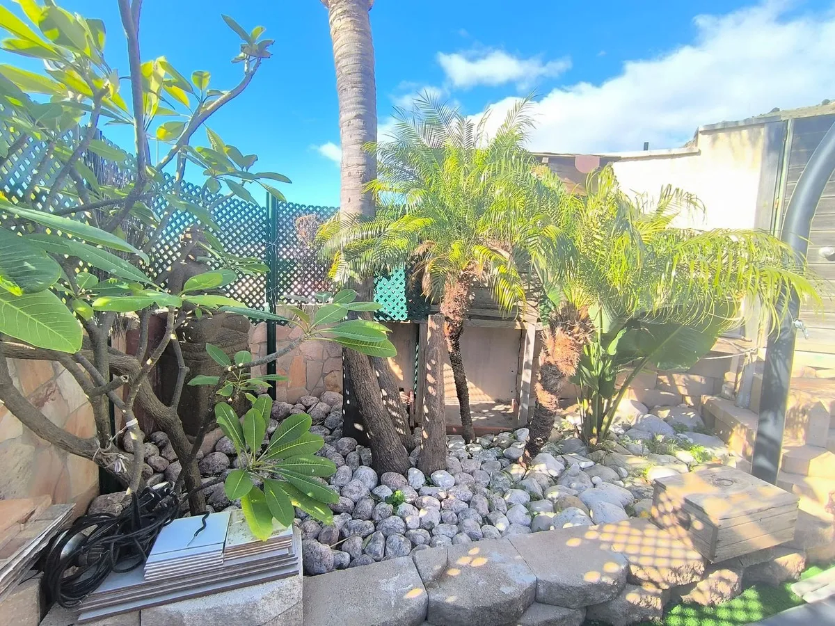 57177b2a-095b-43e7-b789-27f1ce63e5f6