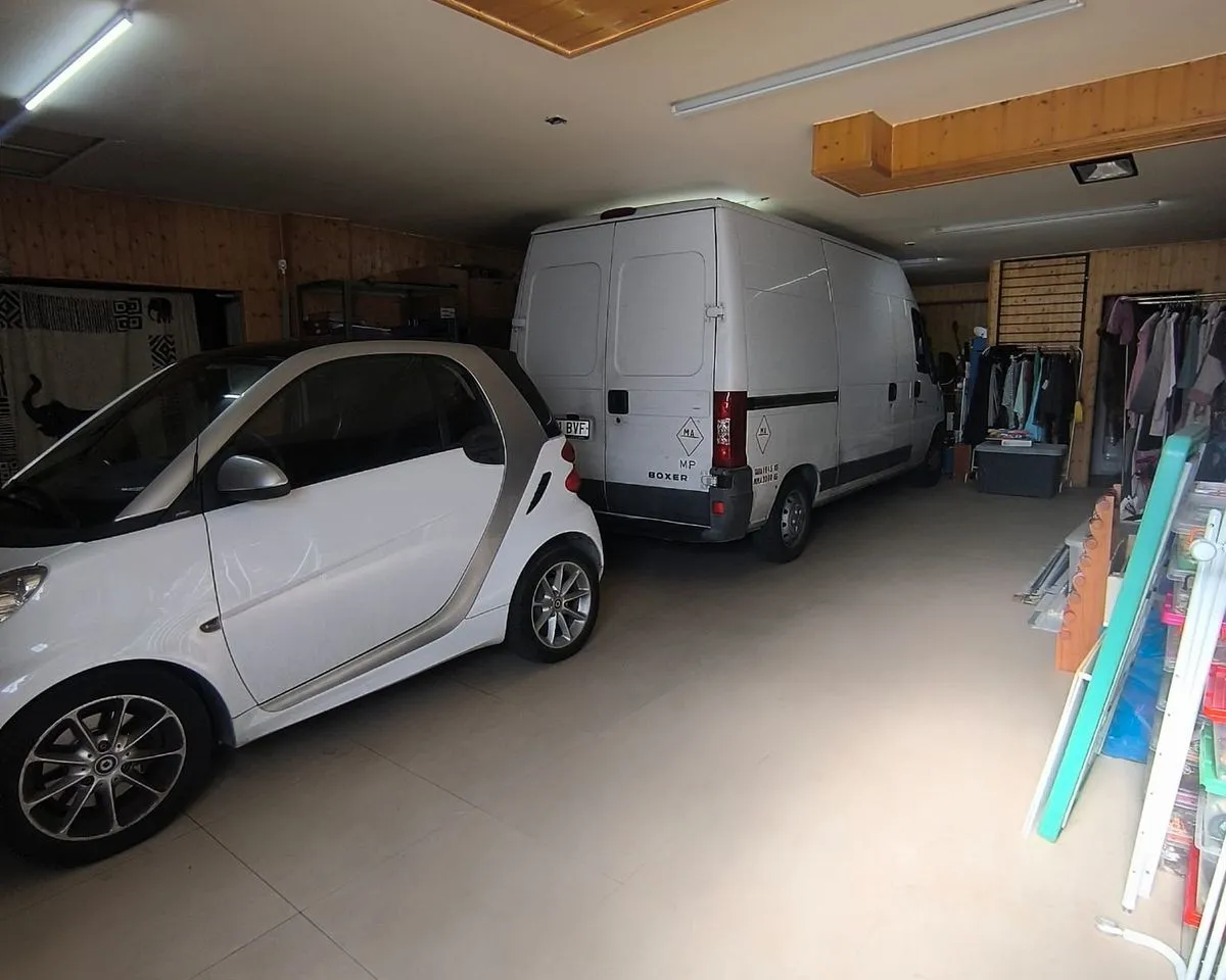 5a8e6879-76c5-42b7-ac90-f938d7371e4b