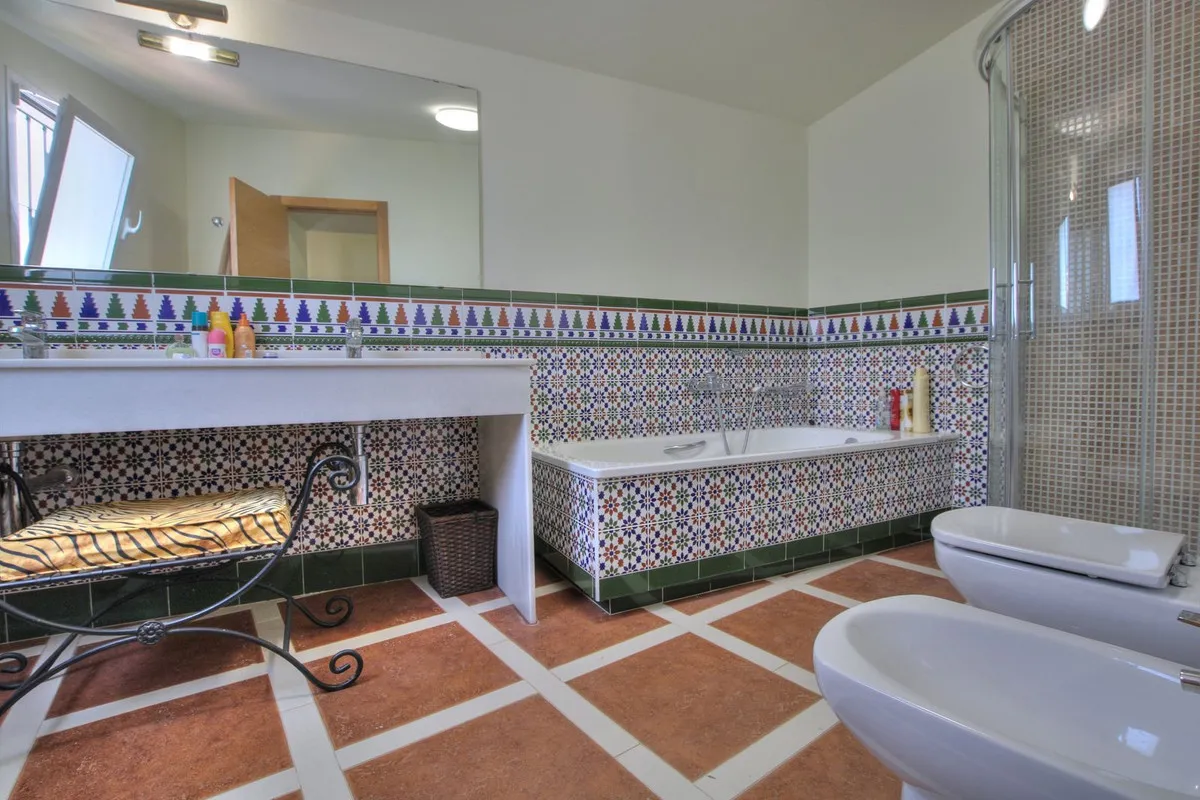 6849daa2-fcc4-4dd8-b85f-7f097eaf7797