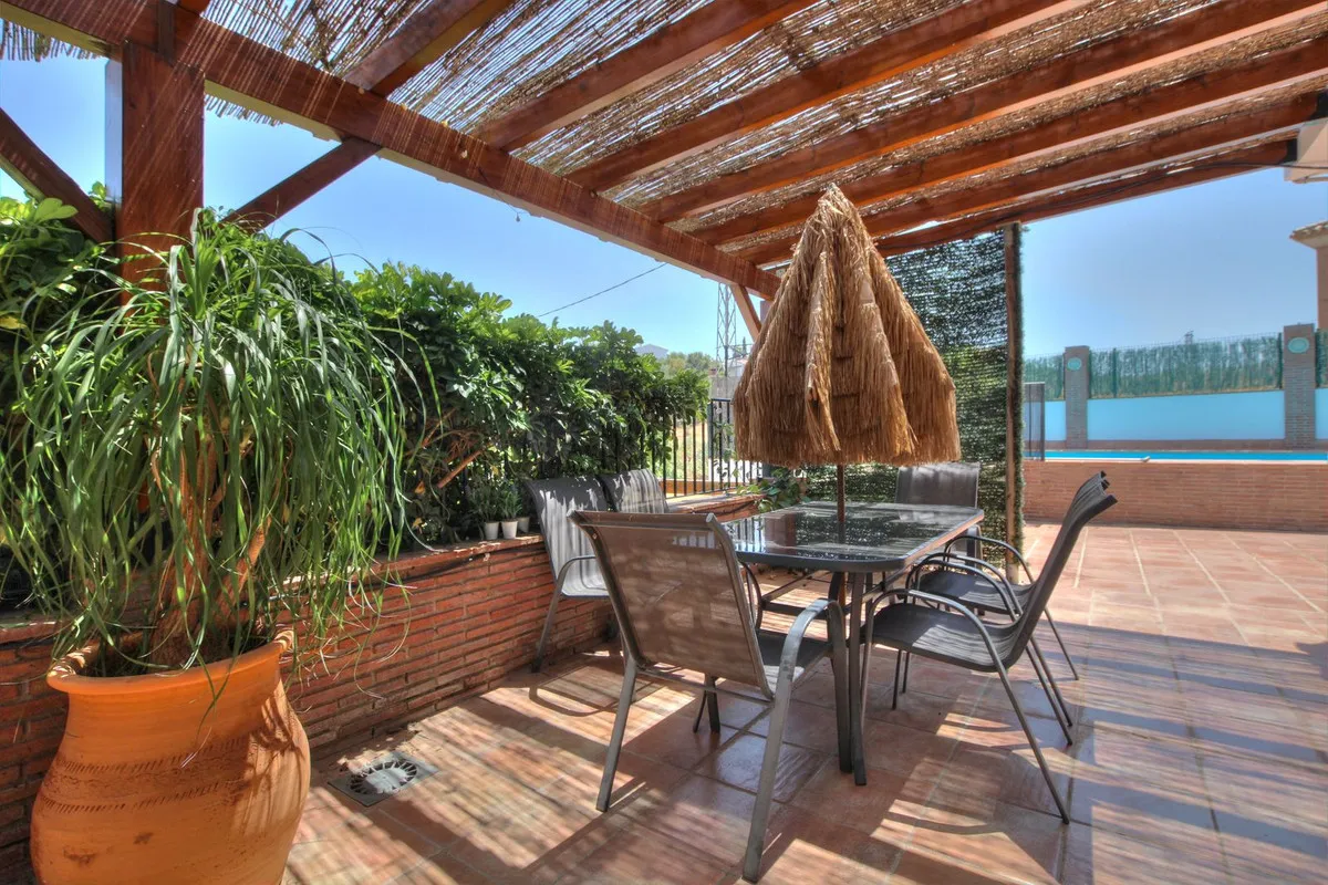 690c1435-da78-487b-a012-3d3c04a4806a