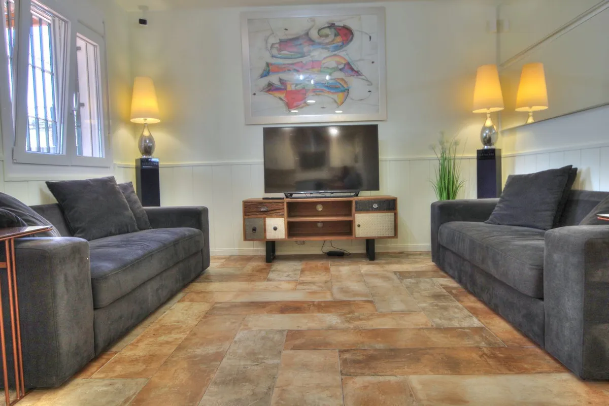 a948e8a3-8a73-4628-ba6d-df5b87c7cf49