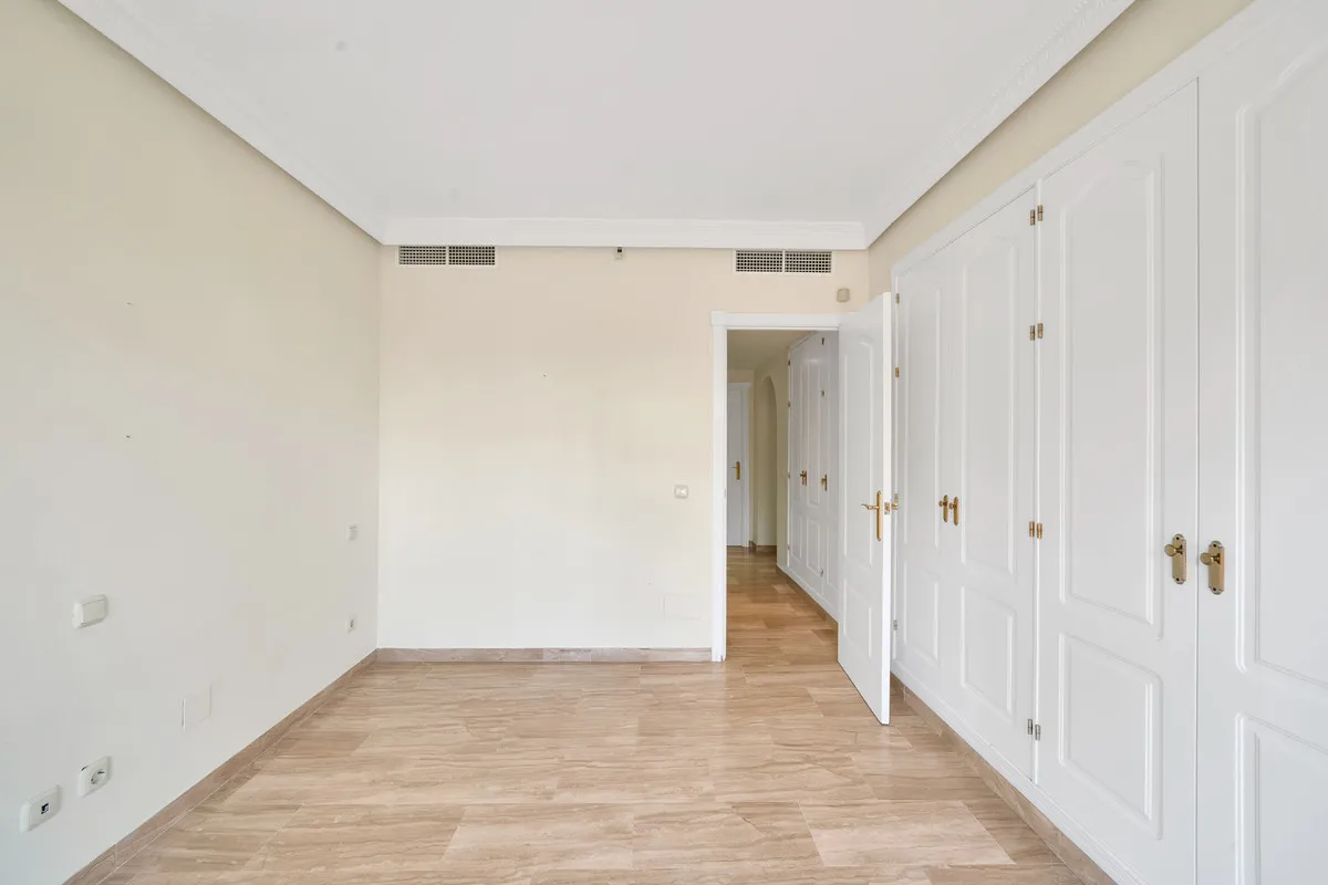 105fceae-c7ba-4a9e-80cb-e4ea0c6f9d9f