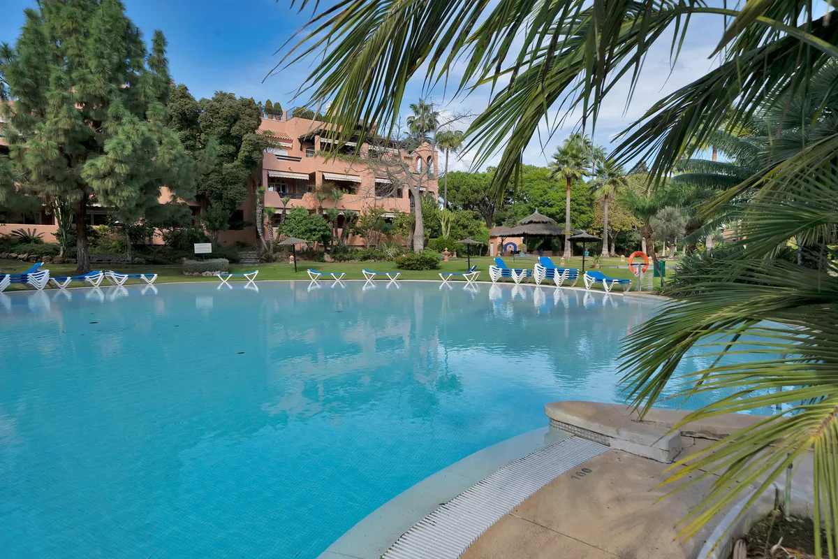 83f46889-dfca-4ffe-9659-5e33f5be699a