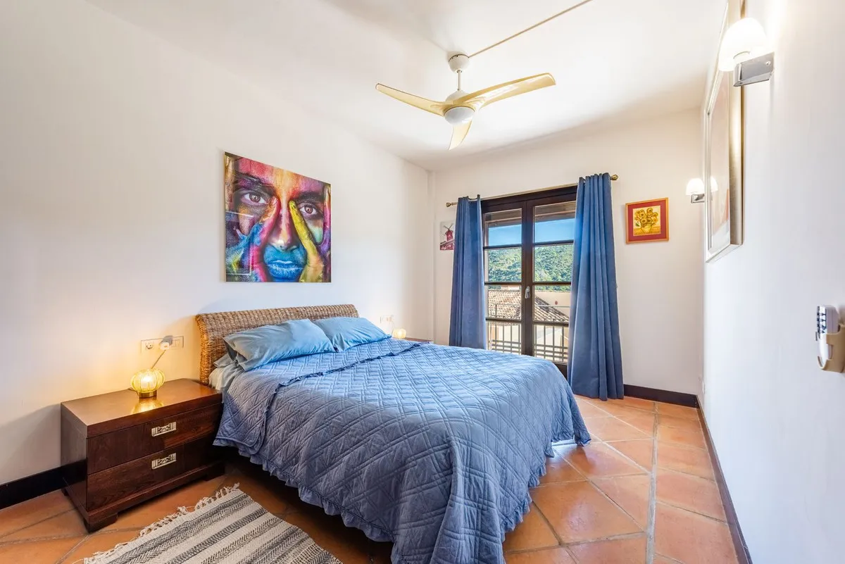 3006a5f7-ad6f-4ab3-aead-8a3d53e6ef8f