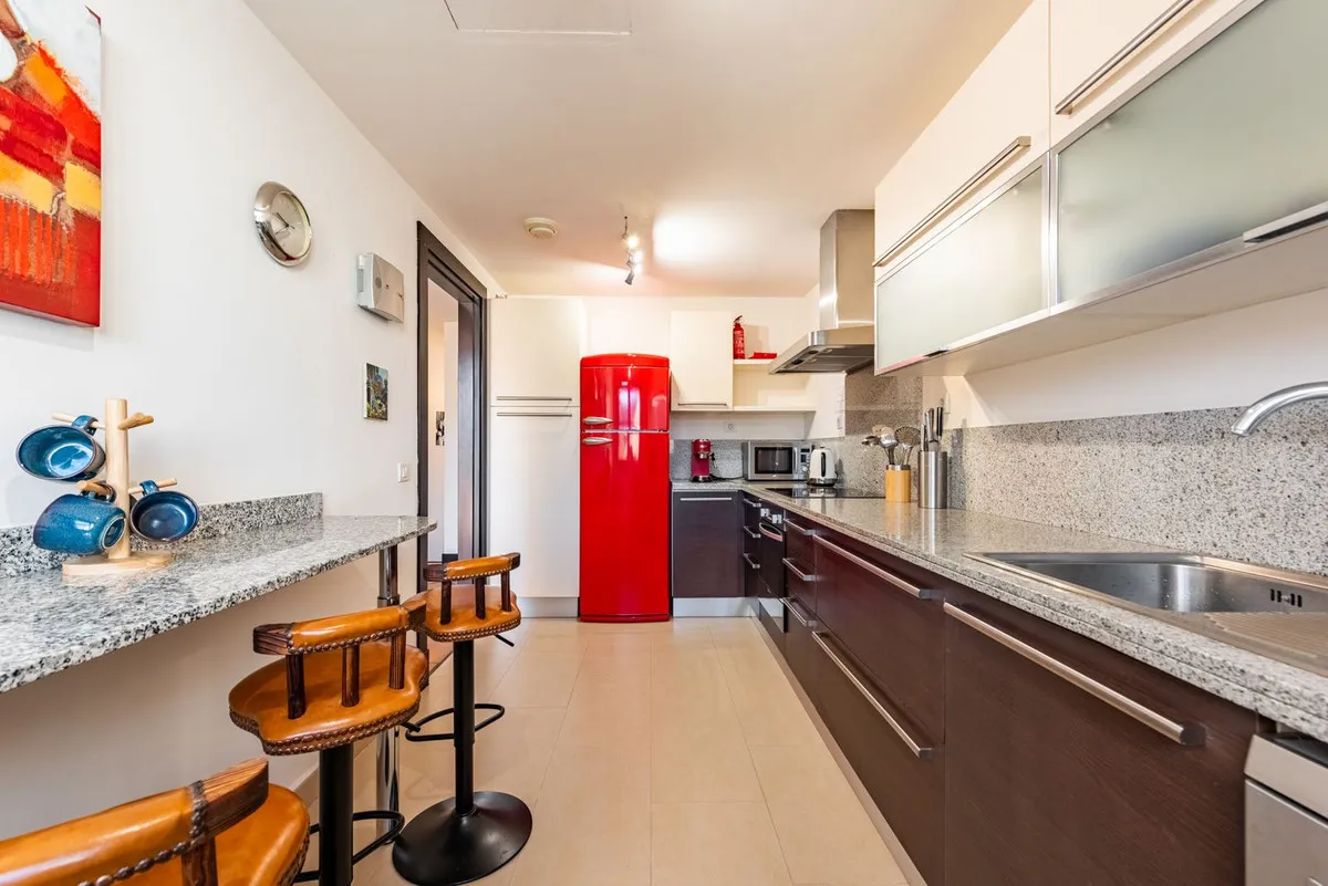 500a4882-0525-476a-a0d5-f98da2207a5f