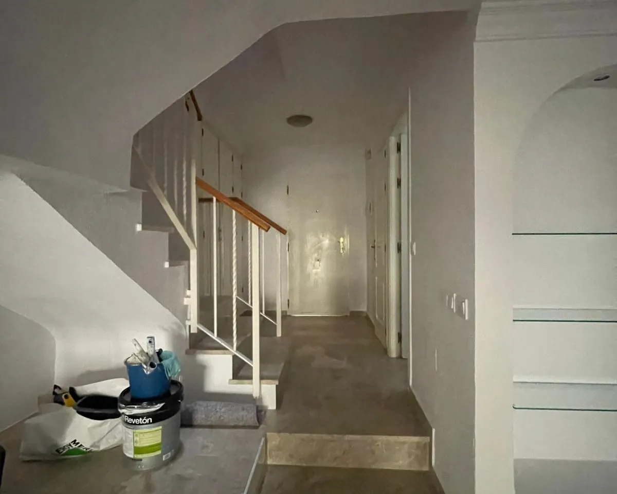 f4eac6db-7847-4fc7-a9a9-9a56bbb36cb9