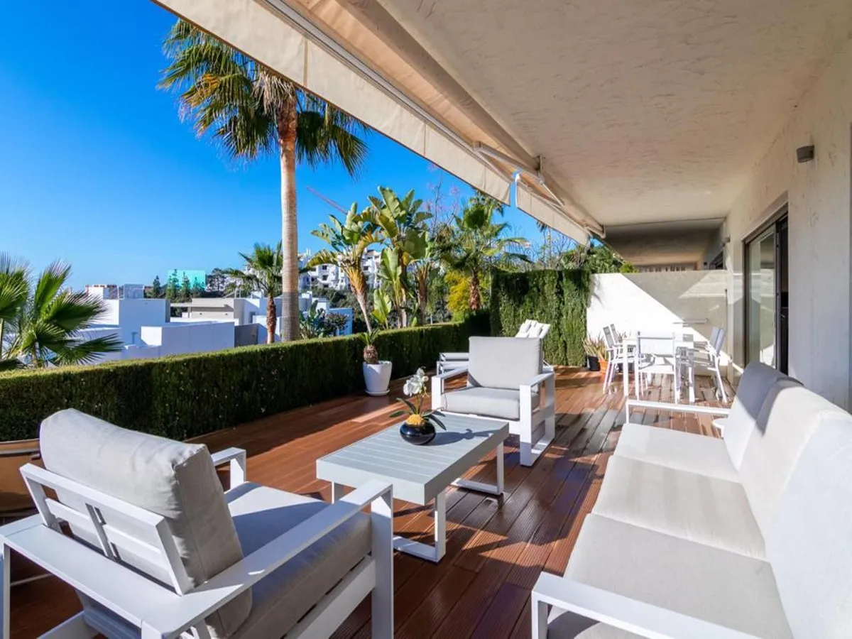 cd1c3e65-1d93-4a04-8a49-61b0e9369427