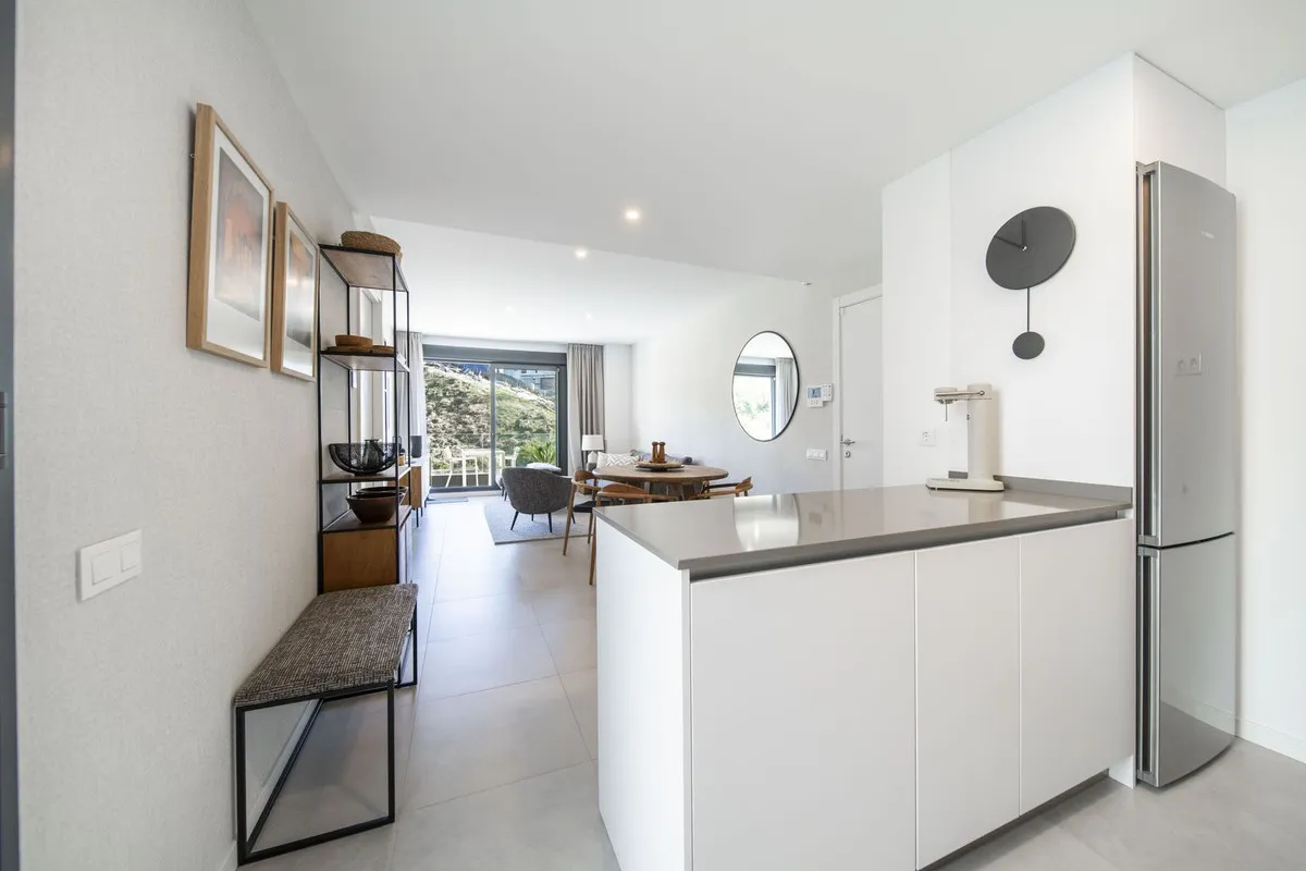 3518db84-bcfe-45b7-aaaa-5cb574bb1542